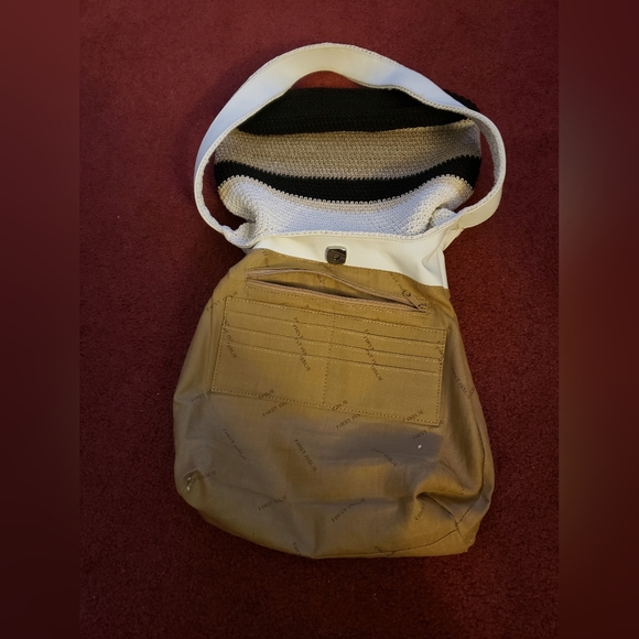 Liz Claiborne First Issue Crochet Purse - Picture 4 of 9